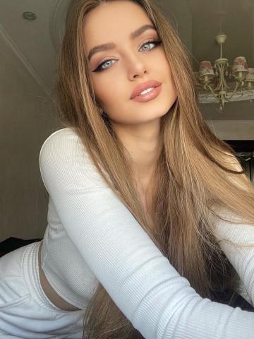 Глория Сексуальная Рыжая